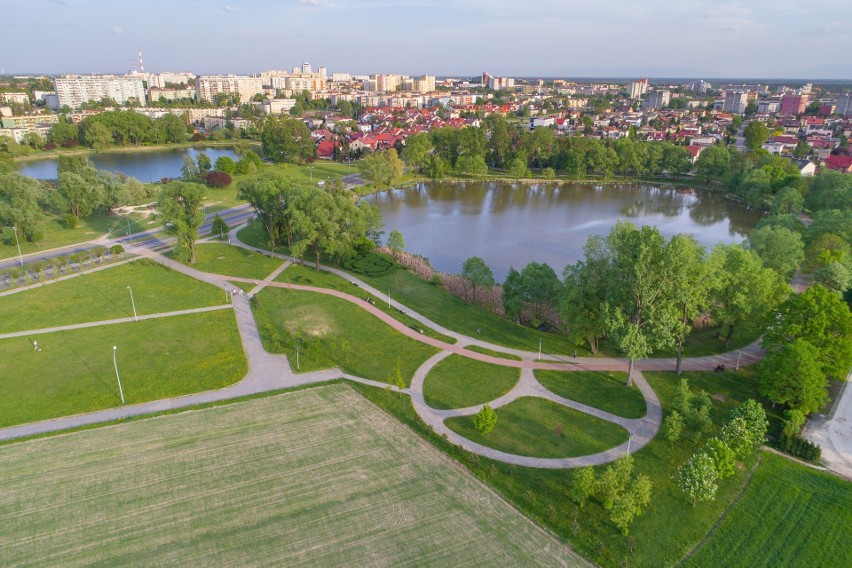 1. Tychy (1. w ogólnopolskim Rankingu Finansowym Samorządów...