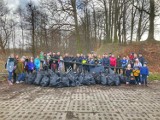 Akcja #Trashtag challenge w Darłowie. Zebrali kilkadziesiąt worków ze śmieciami