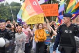 Spór o LGBT osią kampanii wyborczej. Andrzej Duda walczy o wyborców Krzysztofa Bosaka? Jacek Żalek i Przemysław Czarnek krytykowani