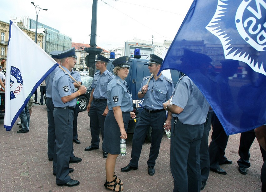 Łódź: protest służb mundurowych (ZDJĘCIA)