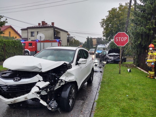 Autem jechała czteroosobowa rodzina do punktu wymazów SARS-CoV-2