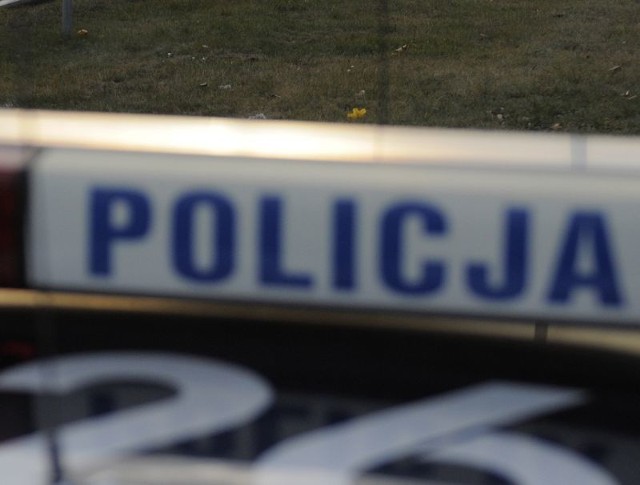 28-letni funkcjonariusz policji pod wpływem alkoholu kierował autem