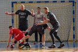 1. liga piłkarzy ręcznych. KSZO Handball Ostrowiec bez kibiców gra z wiceliderem, Olimpią Piekary Śląskie