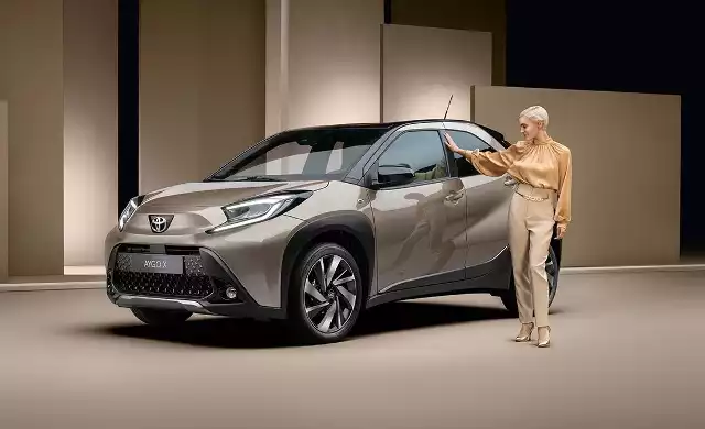 Toyota AYGO X – dynamiczne i zwrotne auto miejskie