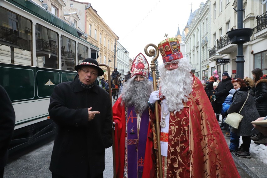 Orszak Trzech Króli w Łodzi w 2019 roku. Przemarsz...