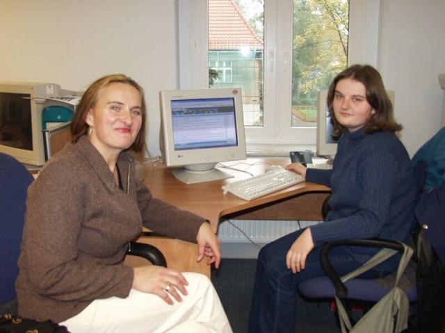 Maria Targońska (z lewej) i Amelia Madejska przez godzinę odpowiadały na pytania internautów.