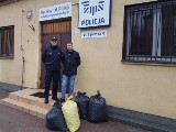 Policjanci z Konstantynowa Łódzkiego zebrali nakrętki dla chorego Leona
