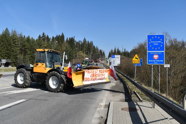 Protest rolników na granicy w Chyżnem