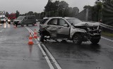Wypadek drogowy w powiecie świdnickim. Pasażerka z obrażeniami trafiła do szpitala