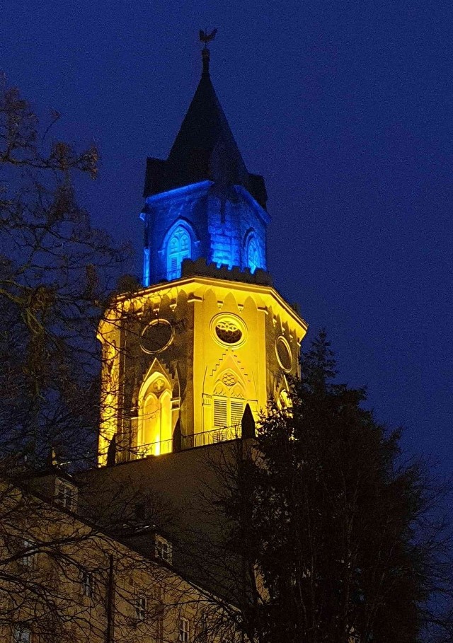 Wyrazem wsparcia dla obywateli Ukrainy jest podświetlenie Wieży Trynitarskiej w Lublinie w barwach państwa