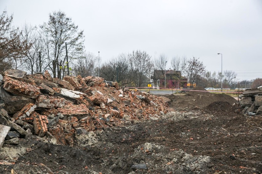 Kraków. Trasa Łagiewnicka z utrudnieniami. Zawieszone będzie kursowanie pociągów, pasażerowie pojadą tramwajami na bilecie kolejowym ZDJĘCIA