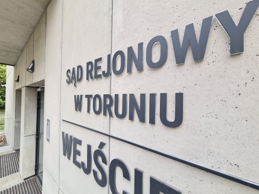 Tyle zarabia ławnik sądowy - stawki. Sądy w Toruniu szukają chętnych