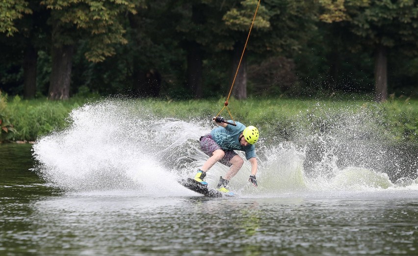 3. Wakepark w Myślęcinku to miejsce dla miłośników sportów...