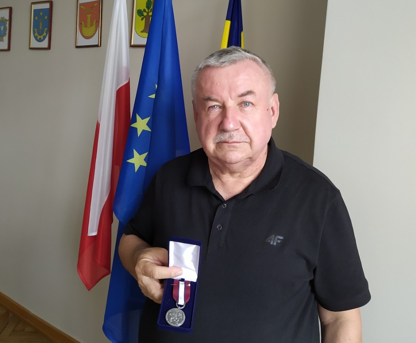 Starosta tarnobrzeski Jerzy Sudoł odznaczony przez premiera Mateusza Morawieckiego za zasługi dla samorządu (ZDJĘCIA)