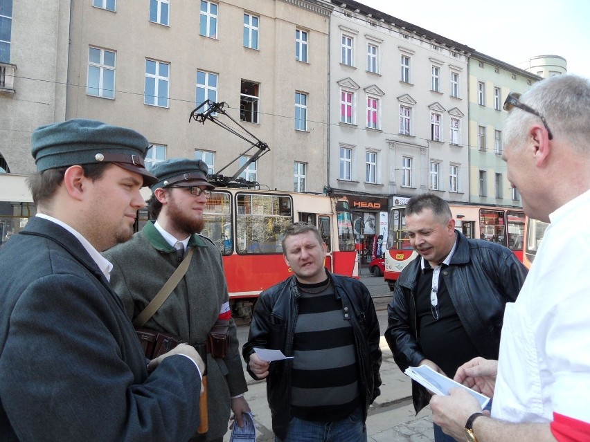 Tramwaj plebiscytowy przejechał ulicami Katowic i Chorzowa [ZDJĘCIA]