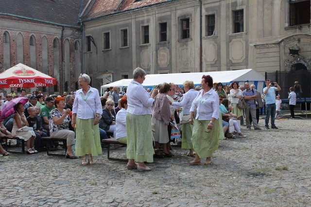 Na placu Klasztornym zaśpiewają zespoły, będzie loteria, a wieczorem zagra Józef Skrzek.