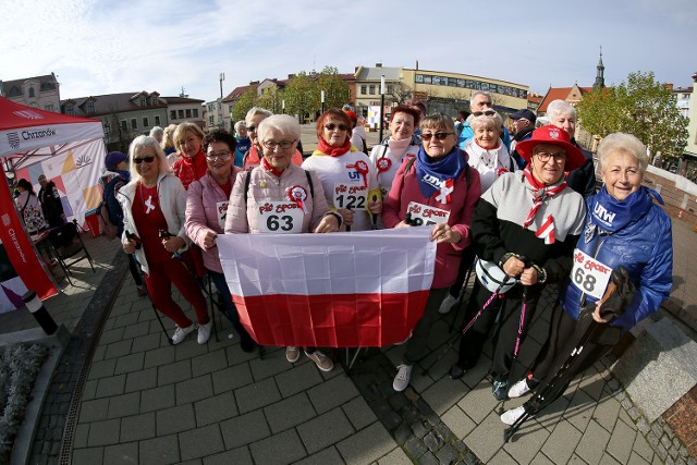 143 osoby wzięły w Chrzanowskim Marszu Niepodległości Nordic Walking