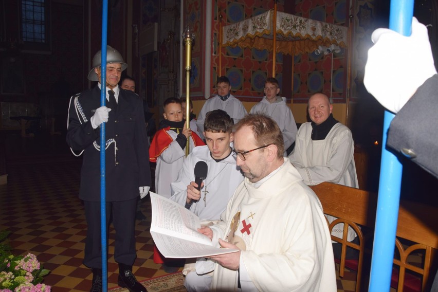 Rezurekcja w parafii pw. św. Ap Piotra i Pawła w Kamieńsku