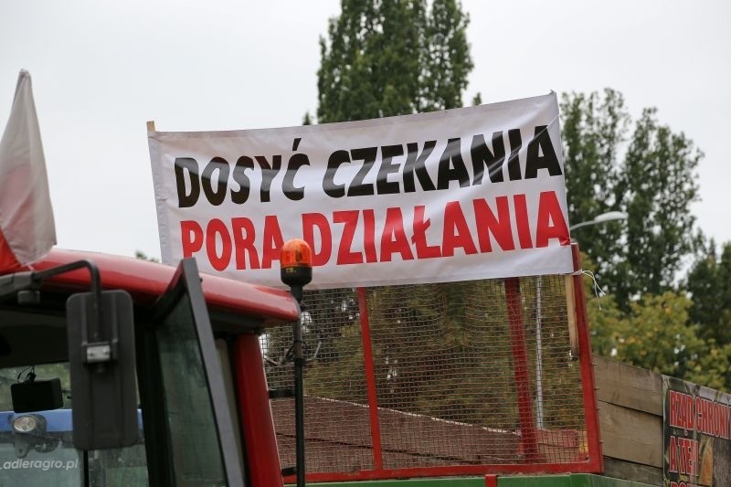Protest rolników zablokował ul. Mickiewicza