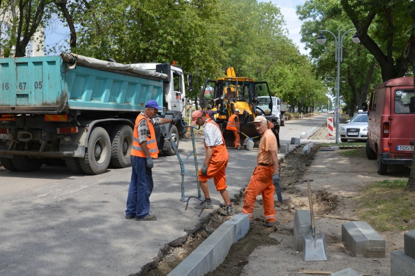 Ulica Siennieńska w Ostrowcu w remoncie. Czy zostanie otwarta dla ruchu?