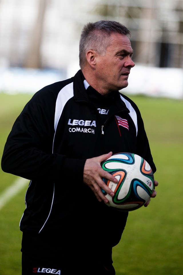 Trener Cracovii Jacek Zieliński.