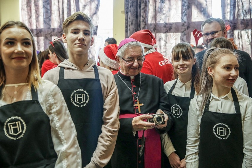 Święta Bożego Narodzenia 2019. Wigilia dla wszystkich potrzebujących w Sopocie [zdjęcia]