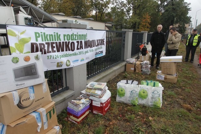 Drzewko za makulaturę - pozbądź się papierów, zyskaj rośliny