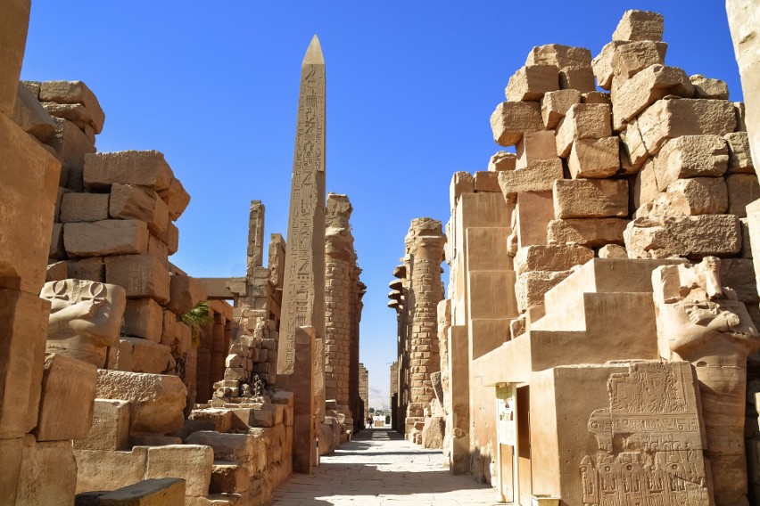 Karnak to jeden z największych kompleksów sakralnych...