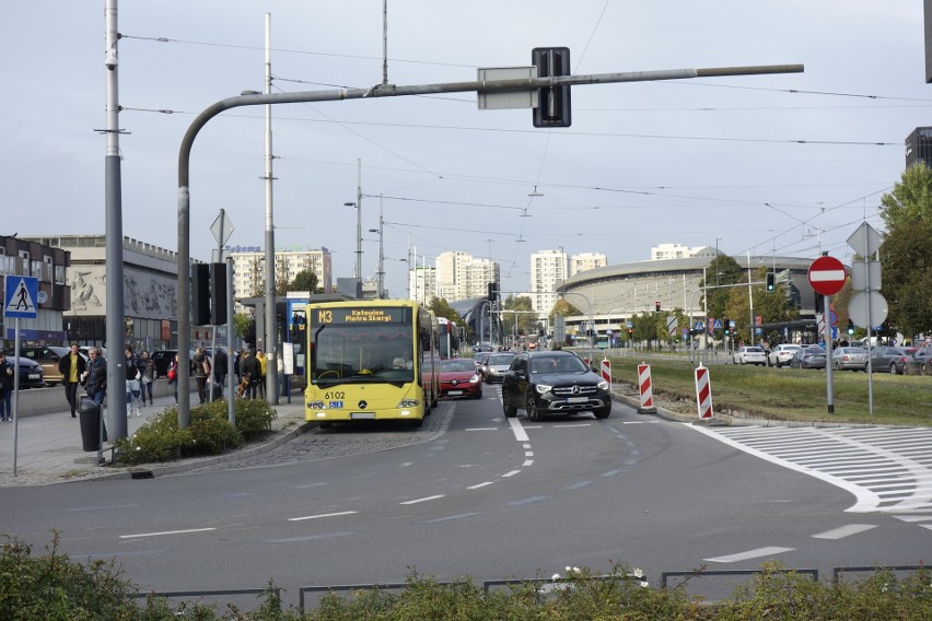 Droga została zwężona do jednego pasa, co nie podoba się...