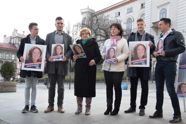 W Bielsku-Białej rozpoczęła się kampania wyborcza Małgorzaty Kidawy-Błońskiej.Zobacz kolejne zdjęcia. Przesuwaj zdjęcia w prawo - naciśnij strzałkę lub przycisk NASTĘPNE