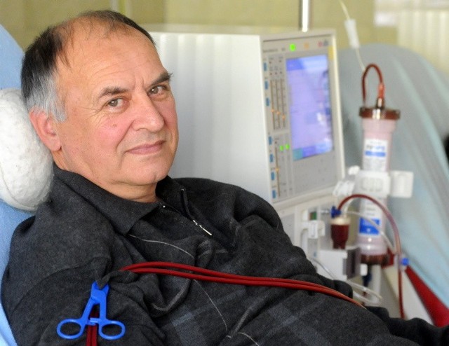 Piotr Chlistun z Gorzowa leczy się od dwóch lat. Lekarze ostrzegają, że jeśli NFZ obetnie pieniądze na hemodializę, pogorszy się standard leczenia wielu pacjentów.