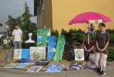Młodzież z Pokrzydowa w gminie Zbiczno maluje obrazy. Dostali zaproszenie do programu Elżbiety Jaworowicz