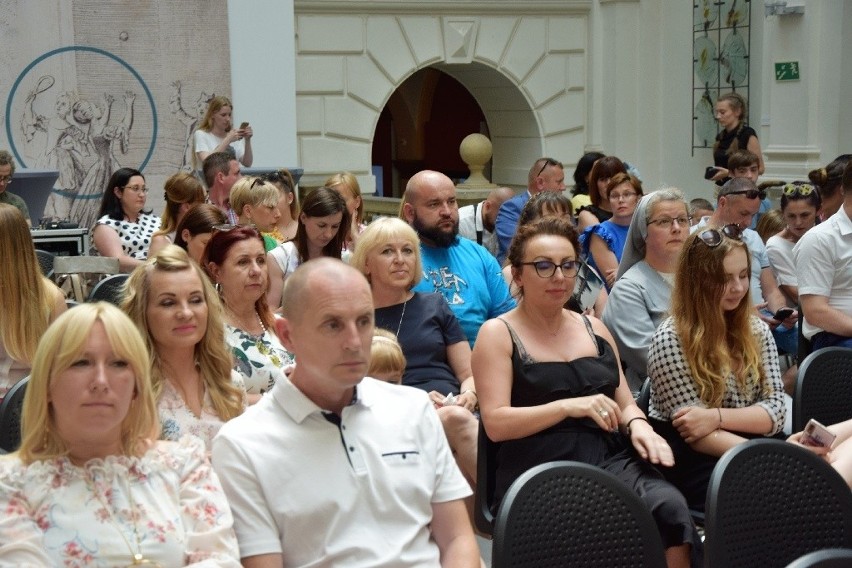 Przedszkole na medal - gala plebiscytu Gazety Wrocławskiej! Poznaj najlepsze przedszkola i najlepszych nauczycieli na Dolnym Śląsku!