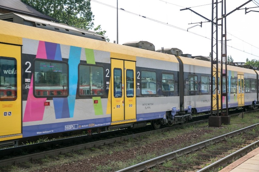 Obecnie Koleje Małopolskie posiadają 22 pociągi