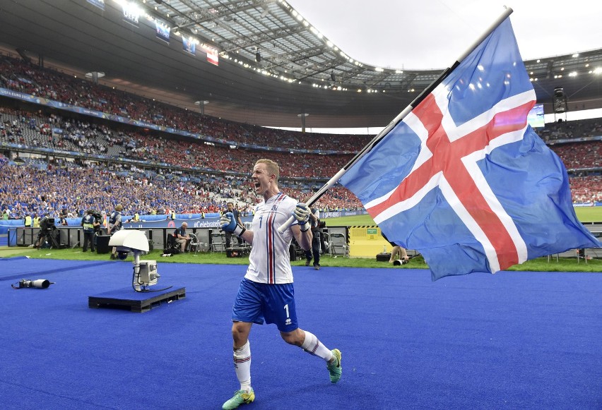 Mecz Islandia - Austria w obiektywie: Jedni płaczą, drudzy się radują [GALERIA]