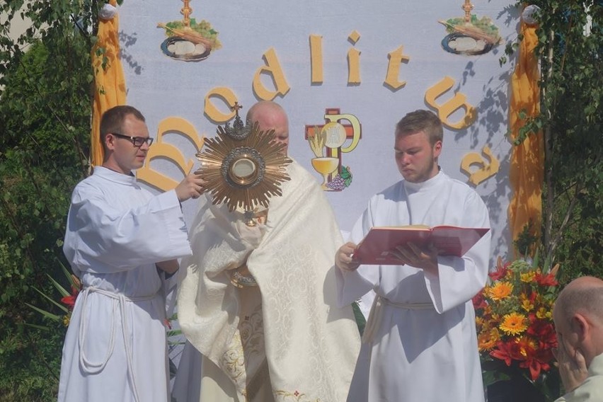 Boże Ciało w Jastrzębiu: Tłumy na procesji