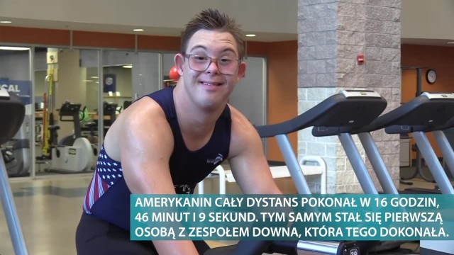 Chris Nikic pokonał trasę Ironmana w ponad 16 godzin.