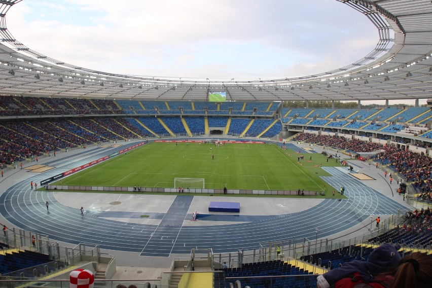Stadion Śląski w Chorzowie wielokrotnie gościł piłkarską...