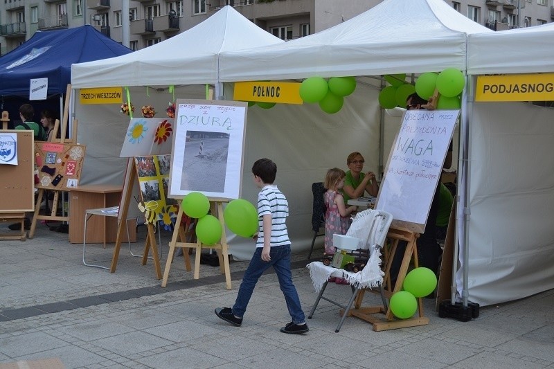 Częstochowa: Dzień Samorządu Terytorialnego. Jest Festiwal Nauki, pokazy i występy [ZDJĘCIA]