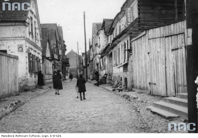 Białystok. Ulica w dzielnicy Chanajki w 1932 roku