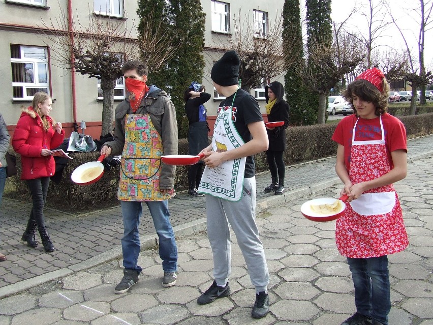 IV Pancake Race