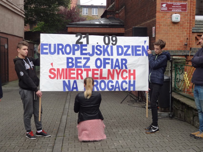 Happening na ulicy Jagiellońskiej w Katowicach