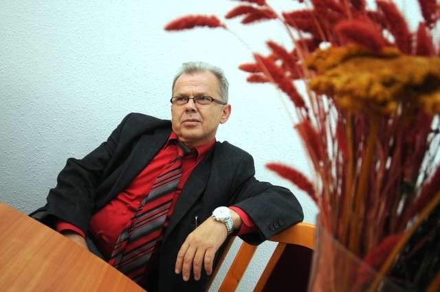 Profesor Janusz GolinowskiProfesor Janusz Golinowski, prodziekan ds dydaktycznych UKW (POLECAM ZDJĘCIE!)