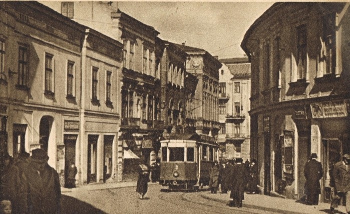 Komunikacja miejska narodziła się w Tarnowie w 1911 roku,...