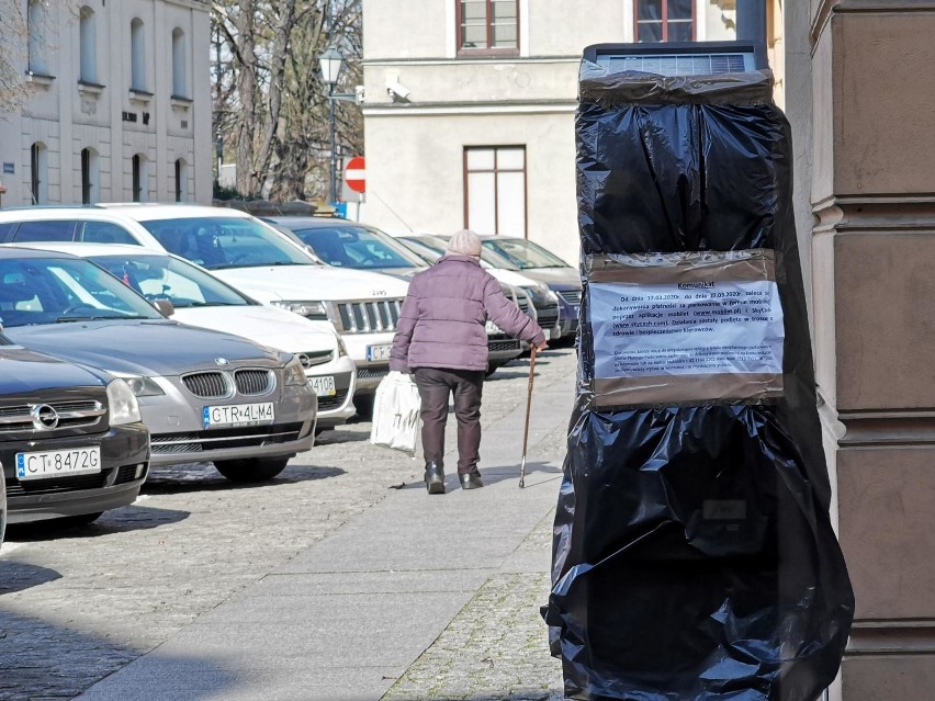 - Niestety, docierają do mnie informacje, że spełnia się...