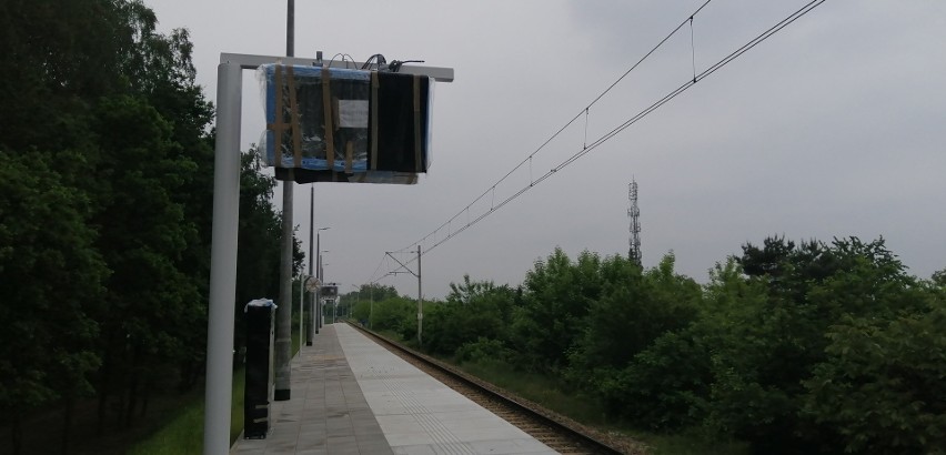 Przystanki kolejowe rosną w Łodzi jak grzyby po deszczu. Zdjęcia