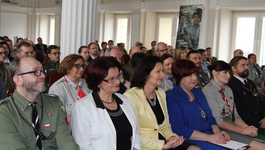 Krzysztof Pitra, wicestarosta tarnobrzeski otrzymał Honorową Odznaką Przyjaciół Harcerstwa