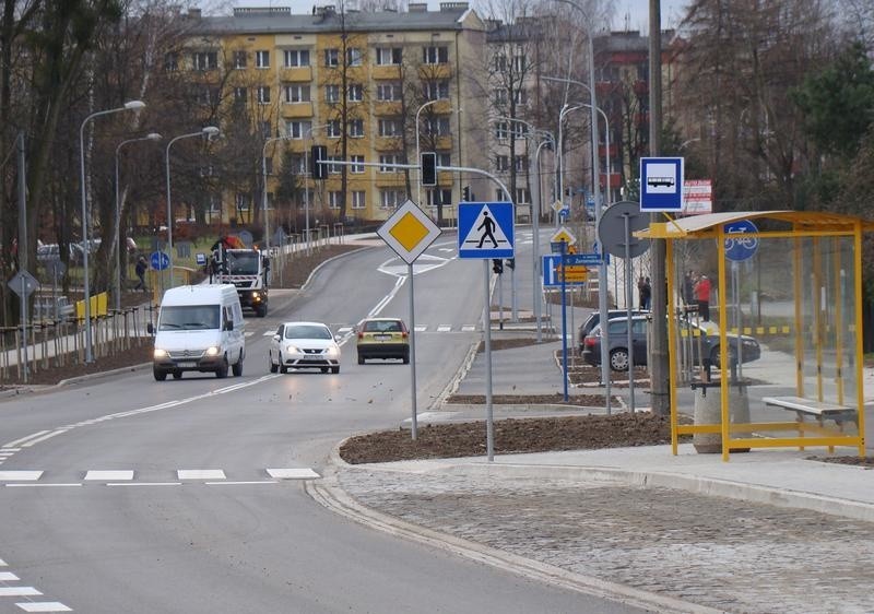 Oświęcim. Na ul. Dąbrowskiego będzie się jeździć lepiej i bezpieczniej