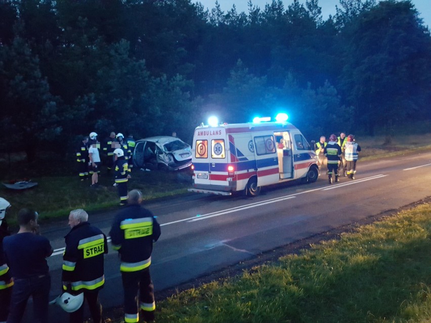 W Brzeziu koło Białego Boru doszło do poważnego wypadku z...