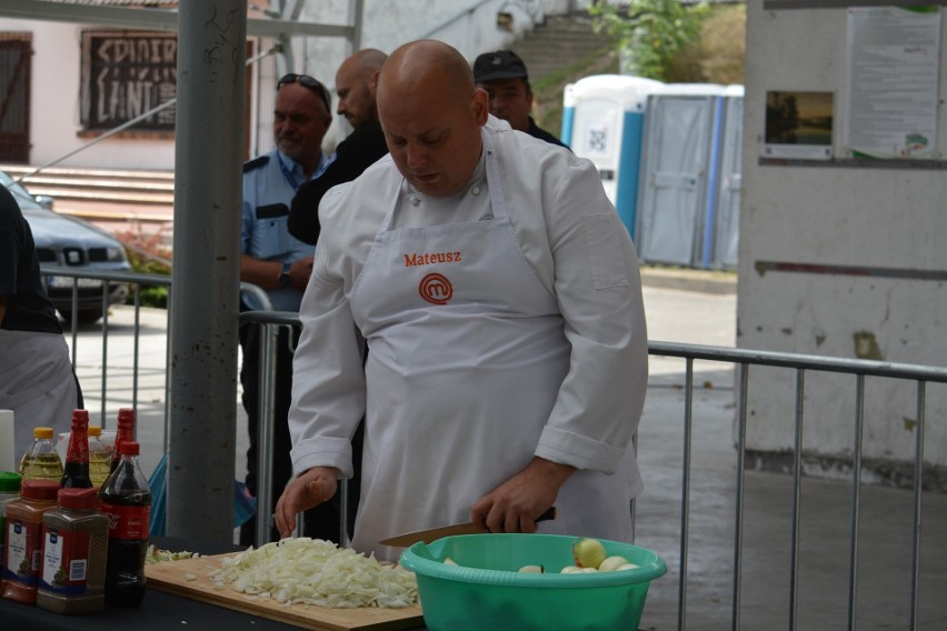 Bitwa na dwie patelnie, czyli kulinarny pojedynek kucharzy z...